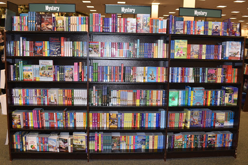 Shopping Mall «The Shoppes at Buckland Hills», reviews and photos, 194 Buckland Hills Dr, Manchester, CT 06042, USA