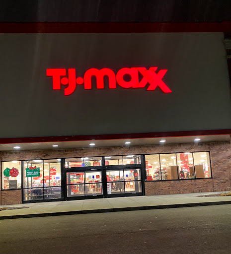 Department Store «T.J. Maxx», reviews and photos, 1965 N Canton Center Rd, Canton, MI 48187, USA