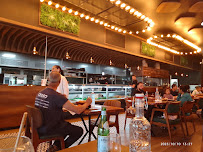 Atmosphère du Restaurant halal Regnum Steak House à Vaulx-en-Velin - n°6