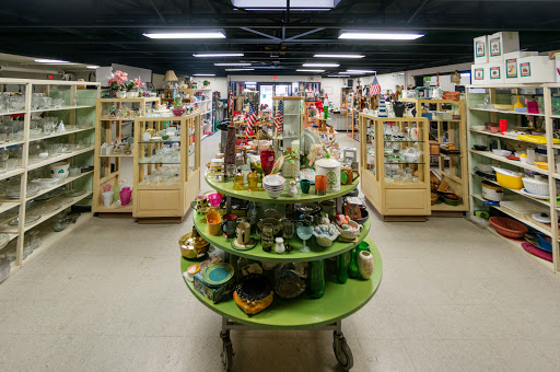 Thrift Store «The Resale Center», reviews and photos, 1505 34th St, Lubbock, TX 79411, USA
