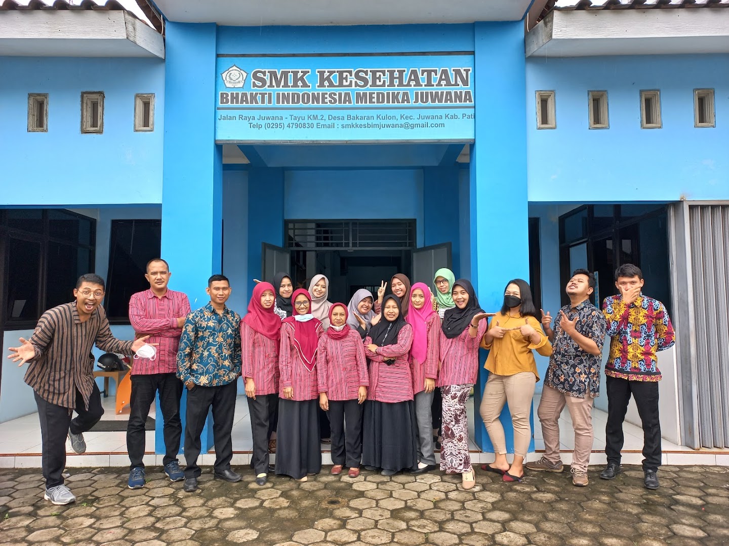 Smk Kesehatan Bhakti Indonesia Medika Juwana Photo