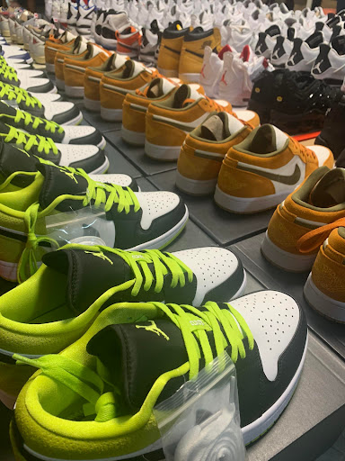 Shoe Store «Windsor Shoes», reviews and photos, 233 Prospect Park West, Brooklyn, NY 11215, USA