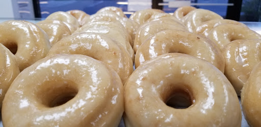 Donut Shop «Daylight Donuts», reviews and photos, 3560 E Court St, Iowa City, IA 52245, USA