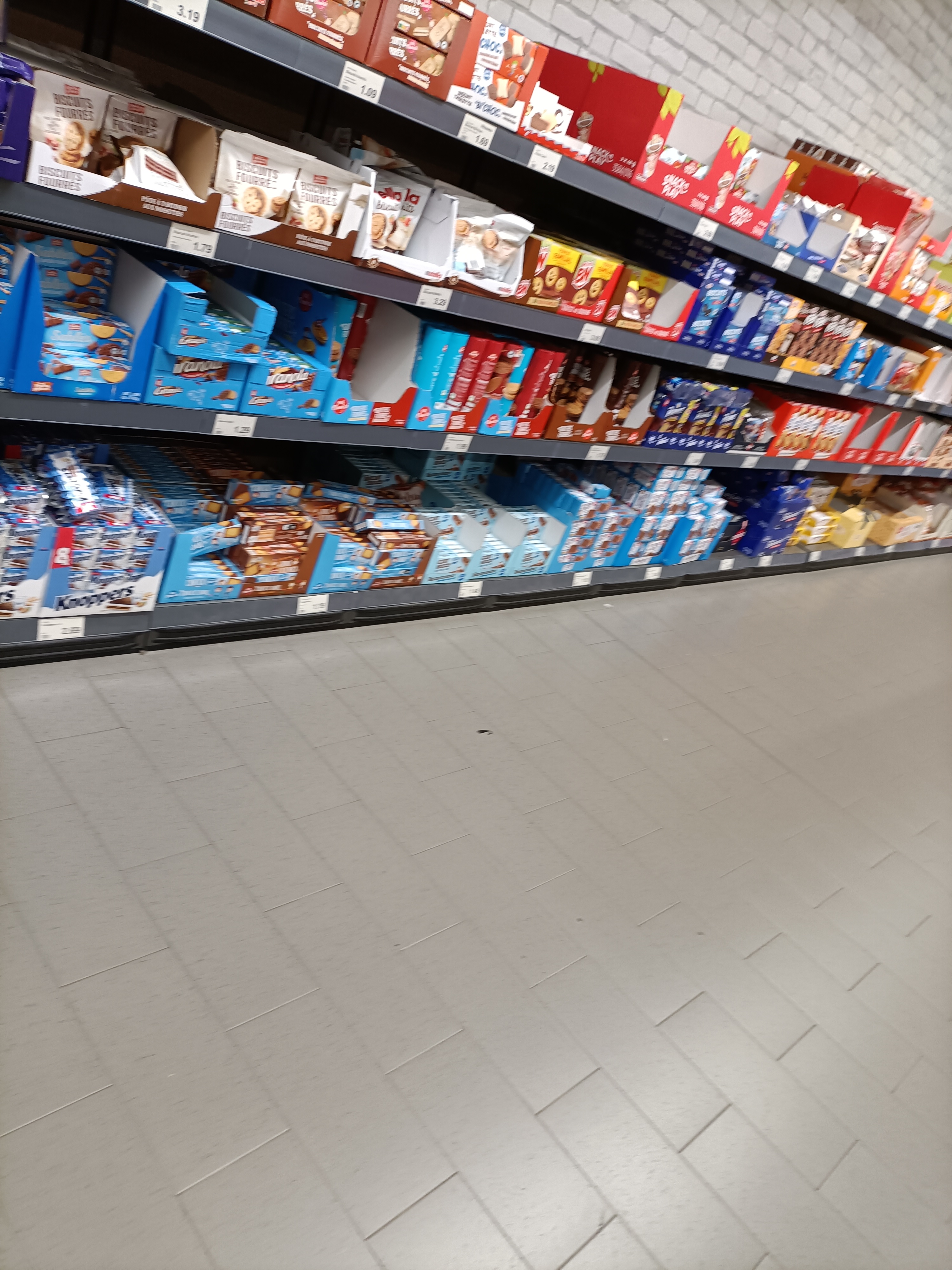 Photo n° 31 de l'avis de Djiomegni.e fait le 26/06/2023 à 23:01