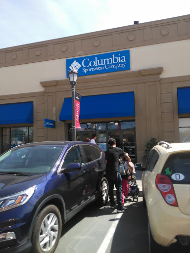 Columbia Factory Store