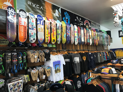 District Skateboard Shop