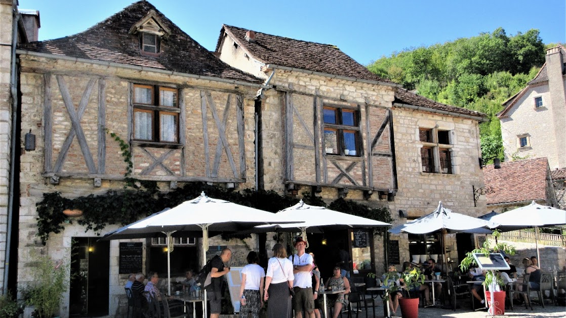 Restaurant Bar Les Fadas à Saint-Cirq-Lapopie