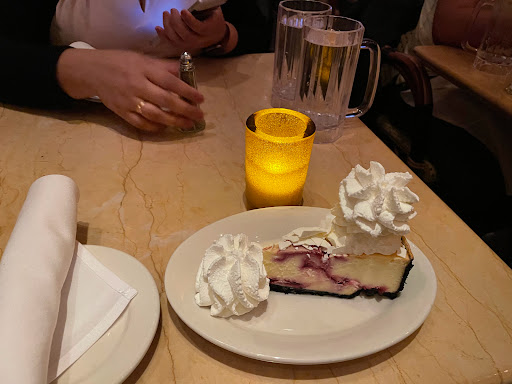 Restaurant «The Cheesecake Factory», reviews and photos, 115 Huntington Ave, Boston, MA 02199, USA