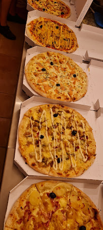 Plats et boissons du Pizzeria Jo PIZZA . Brasserie le saint jean, glacier, PMU, FDJ à La Roque-d'Anthéron - n°6