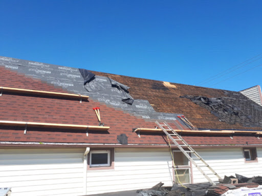 Toiture SealedTight Roofing and Renovations à Moncton (NB) | LiveWay