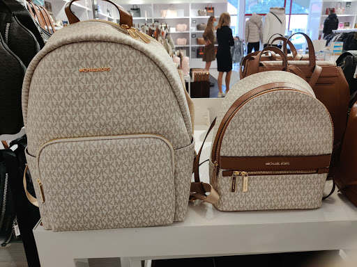 Fashion Accessories Store «Michael Kors», reviews and photos, 1000 Tanger Dr #600, Locust Grove, GA 30248, USA
