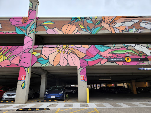 Shopping Mall «Bayshore Town Center», reviews and photos, 5800 N Bayshore Dr, Glendale, WI 53217, USA