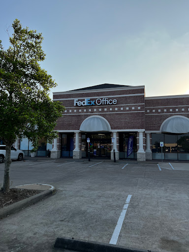 Print Shop «FedEx Office Print & Ship Center», reviews and photos, 430 S Mason Rd Suite 108, Katy, TX 77450, USA