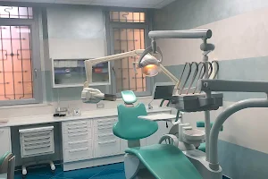 Studio Dentistico Mulazzano image