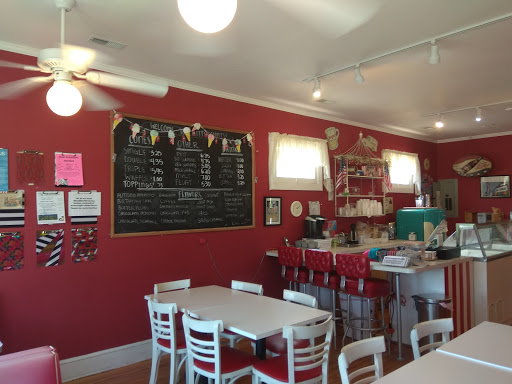 Dessert Shop «Chitterchats», reviews and photos, 846 Main St, Reedville, VA 22539, USA