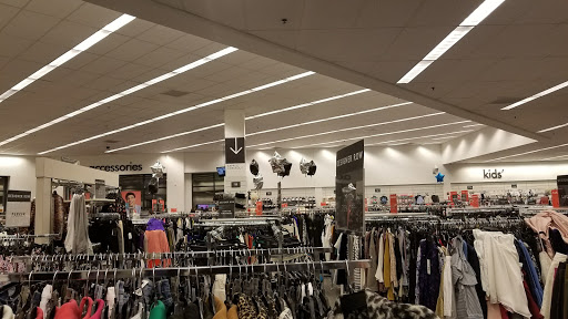 Department Store «Nordstrom Rack Metro Pointe at South Coast», reviews and photos, 901 S Coast Dr, Costa Mesa, CA 92626, USA