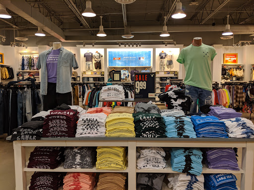 Clothing Store «AEO Factory Store», reviews and photos, 8200 Vineland Ave Suite 101, Orlando, FL 32821, USA