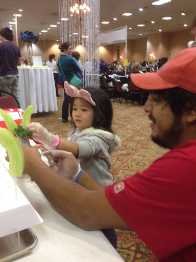 Gift Shop «Edible Arrangements», reviews and photos, 5 Regent Park Blvd Unit 101, Asheville, NC 28806, USA