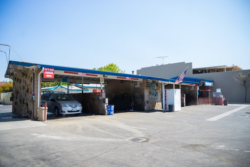 Family Thrifty Car Wash en Mountain View