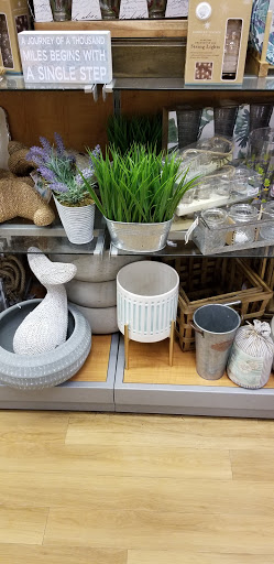 Department Store «T.J. Maxx», reviews and photos, 105 E Street Rd, Feasterville-Trevose, PA 19053, USA