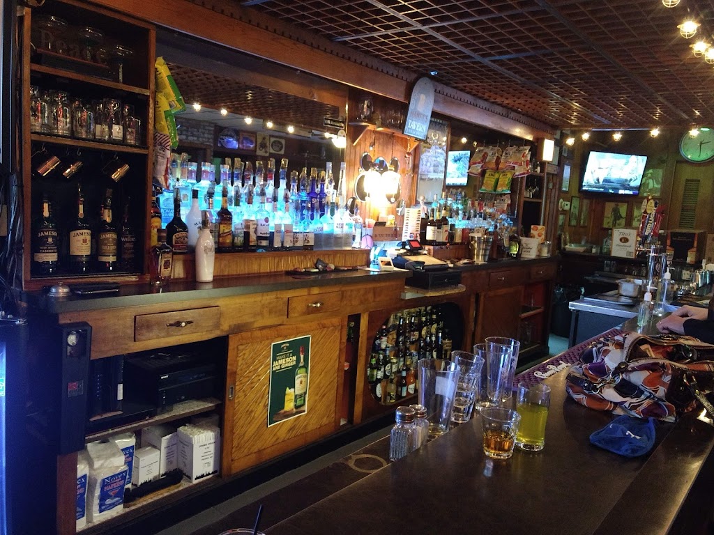 Bailey Road Tavern 44221