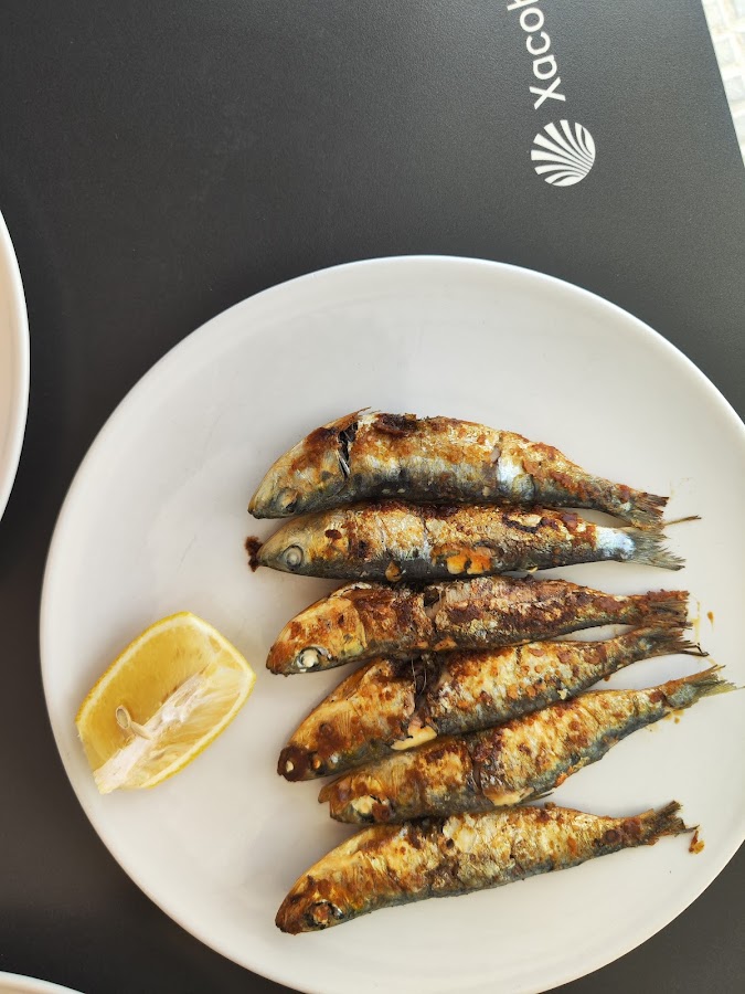 Yum cervecería cafetería