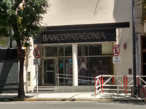 Banco Patagonia sucursal Av Entre Ríos