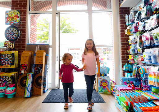 Toy Store «New Canaan Toy Store», reviews and photos, 94 Park St, New Canaan, CT 06840, USA