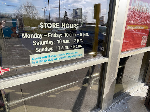 Thrift Store «Goodwill - Maplewood», reviews and photos, 2580 White Bear Ave, Maplewood, MN 55109, USA