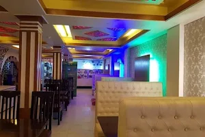 রেডিসন চাইনিজ এন্ড পার্টি সেন্টার (Radisson Chinese & Party Centre) image