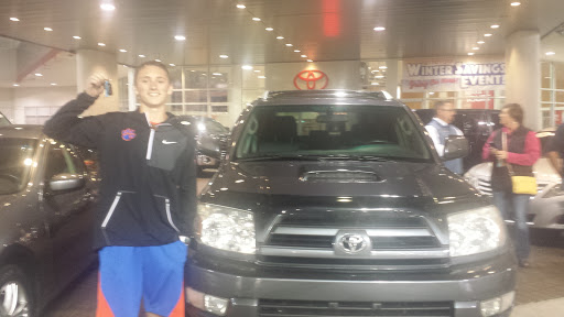 Toyota Dealer «Toyota Knoxville», reviews and photos, 10415 Parkside Dr, Knoxville, TN 37922, USA