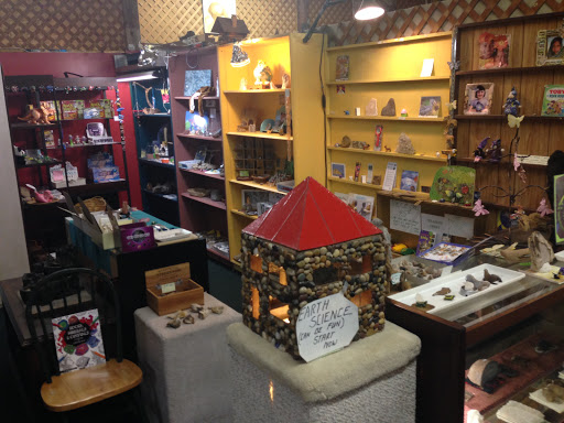 Gift Shop «Cove Crystal Shop», reviews and photos, 510 SE Old Arcadia Rd, Shelton, WA 98584, USA