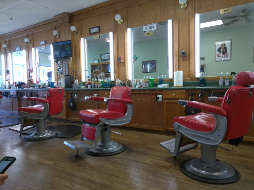 Barber Shop «The Barber Shop & Co, Smoketown Stations», reviews and photos, 2956 Prince William Pkwy, Woodbridge, VA 22192, USA