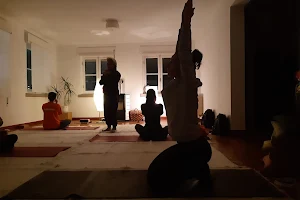 Ananda Room - Centro de Yoga e Meditação image