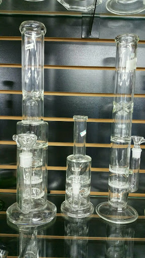 Tobacco Shop «The Smoke Shop», reviews and photos, 7210 Fruitridge Rd, Sacramento, CA 95820, USA