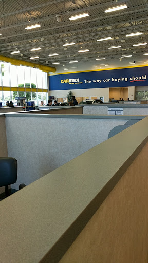 Used Car Dealer «CarMax Dealership», reviews and photos, 9501 Research Dr, Irvine, CA 92618, USA