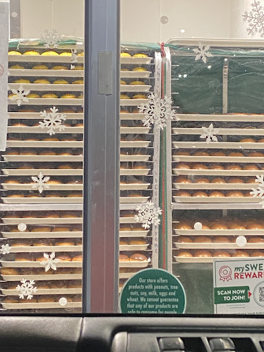 Donut Shop «Krispy Kreme», reviews and photos, 35 Burgess Rd, Harrisonburg, VA 22801, USA