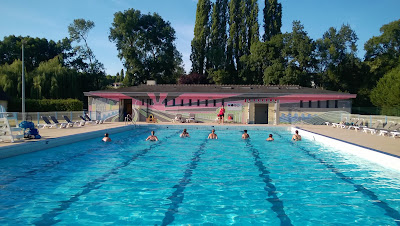Piscine de Azay le Rideau à Azay-le-Rideau