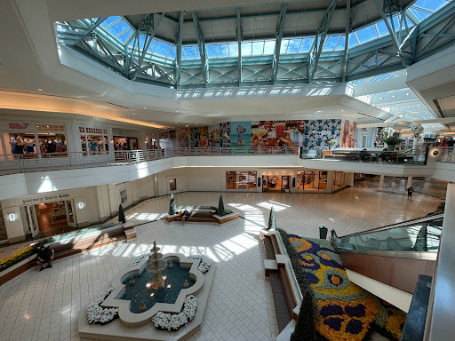 Shopping Mall «The Gardens Mall», reviews and photos, 3101 PGA Boulevard, Palm Beach Gardens, FL 33410, USA