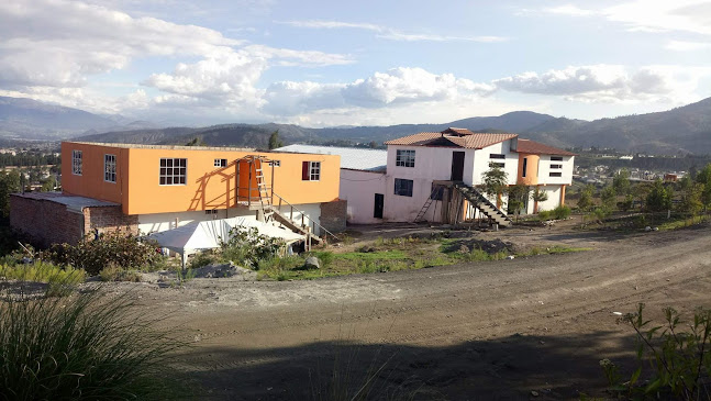 Opiniones de Iglesia Bautista Fundamental De Riobamba en Riobamba - Iglesia