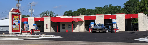 Scuba Duck Car Wash en Collinsville