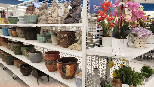 Clothing Store «Ross Dress for Less», reviews and photos, 1500 Almonesson Rd, Deptford Township, NJ 08096, USA