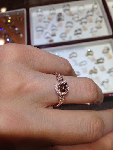 Watch Repair Service «Karkazian Jewelers», reviews and photos, 9447 N Fort Washington Rd #110, Fresno, CA 93730, USA