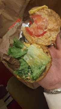 Plats et boissons du Restaurant de hamburgers Burger & Fries Pereire à Paris - n°9