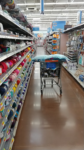 Department Store «Walmart Supercenter», reviews and photos, 3450 Valley Plaza Pkwy, Fort Wright, KY 41017, USA