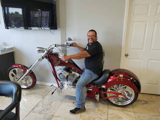 Reseda Saticoy Auto Body & Paint image