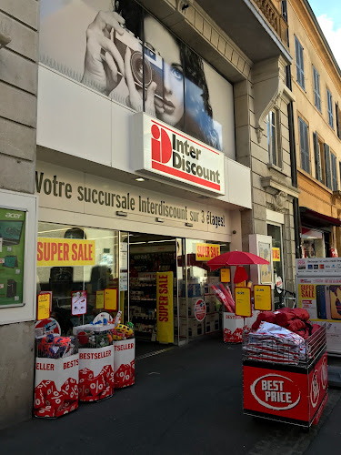 Interdiscount Neuchâtel rue du Bassin - Neuenburg