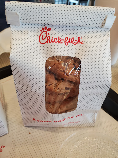 Fast Food Restaurant «Chick-fil-A», reviews and photos, 1250 N National Rd, Columbus, IN 47201, USA