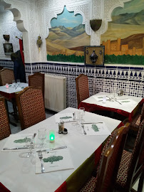 Atmosphère du Restaurant marocain Restaurant L'Arganier à Fontenay-aux-Roses - n°17