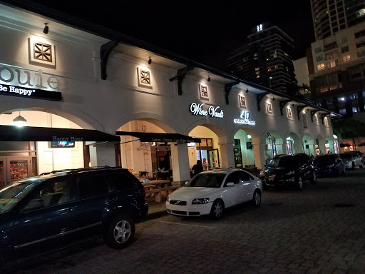 Wine Store «Wine Vault», reviews and photos, 3201 N Miami Ave #105, Miami, FL 33127, USA